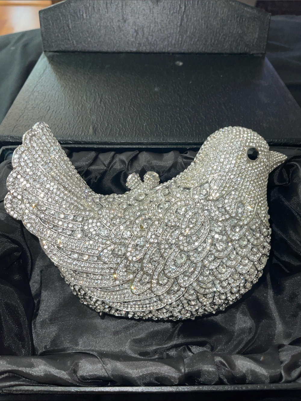 Silver Crystal Bird Clutch